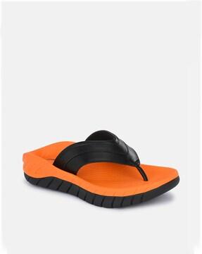 thong-strap-flip-flops-with-brand-print-footbed