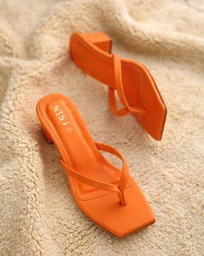 thong-strap chunky heeled sandals