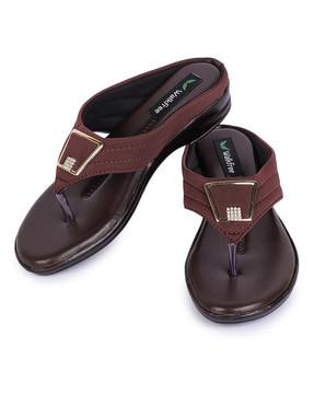 thong-strap embellished sandals