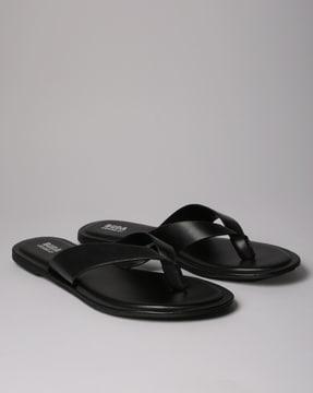 thong-strap flat sandals