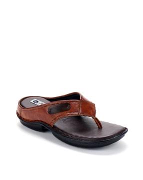 thong-strap flip-flops with brand print footbed