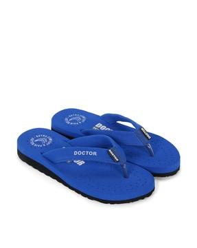 thong-strap flip-flops with broguing