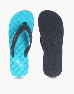 thong-strap flip-flops with metal logo