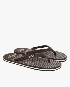 thong-strap flip-flops with printed footbed