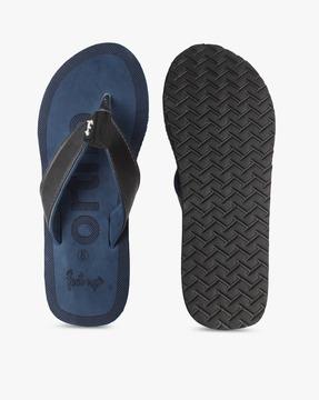 thong-strap flip-flops with printed footbed