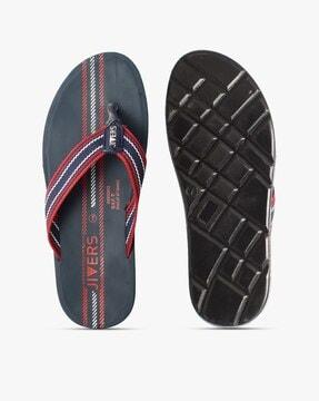 thong-strap flip-flops with printed footbed