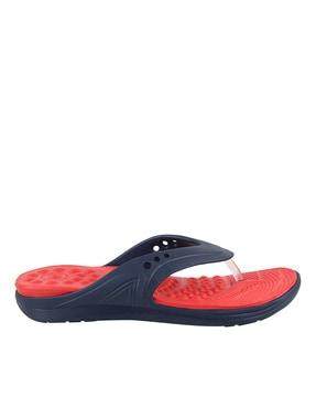 thong strap flip flops with rubber upper