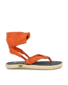 thong-strap sandals with sling-back