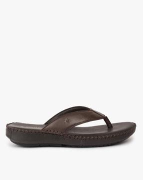 thong-strap slip-on flat sandals