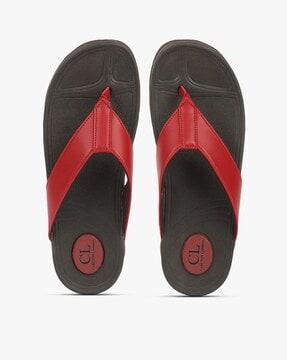 thong-strap slip-on sandals