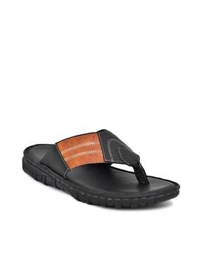 thong-strapped flip-flops with stitched detail