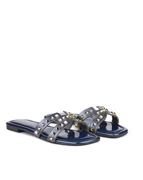 thong-style flat sandals