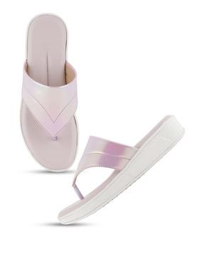 thong-style flat sandals