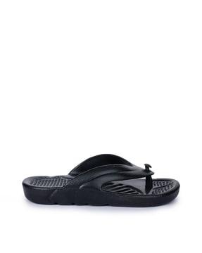 thong-style flip-flops with synthetic upper