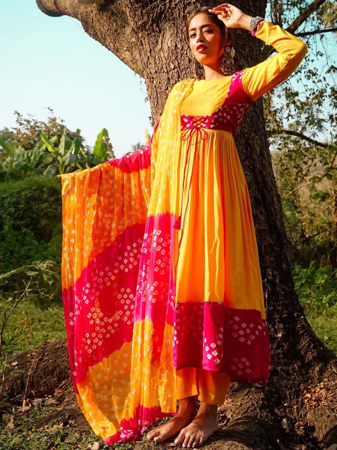 thread & button women bandhani printed pleated pure cotton kurta with trousers & dupatta