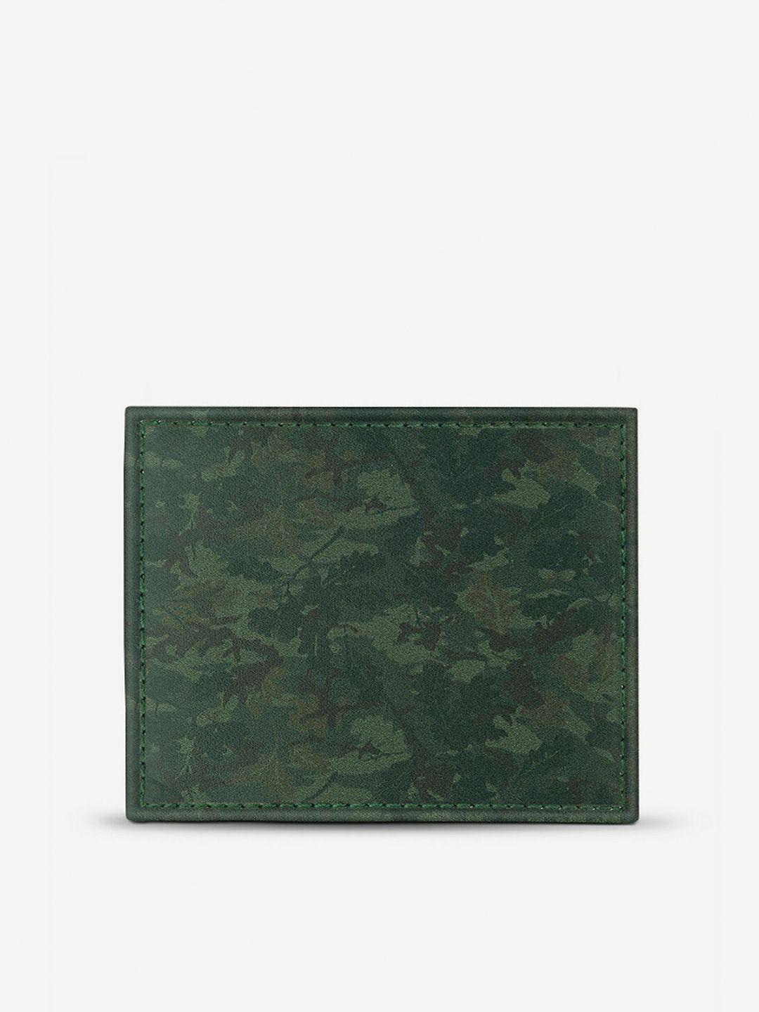 threadcurry unisex camouflage printed card holder