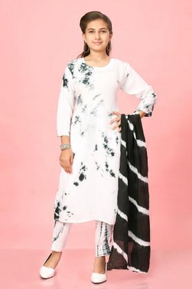 tie & dye cotton round neck girls kurta - white