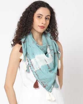 tie & dye scarf with tassel detail