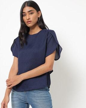 tiered round-neck top