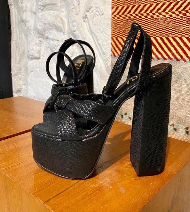 tiesta black bold block heels