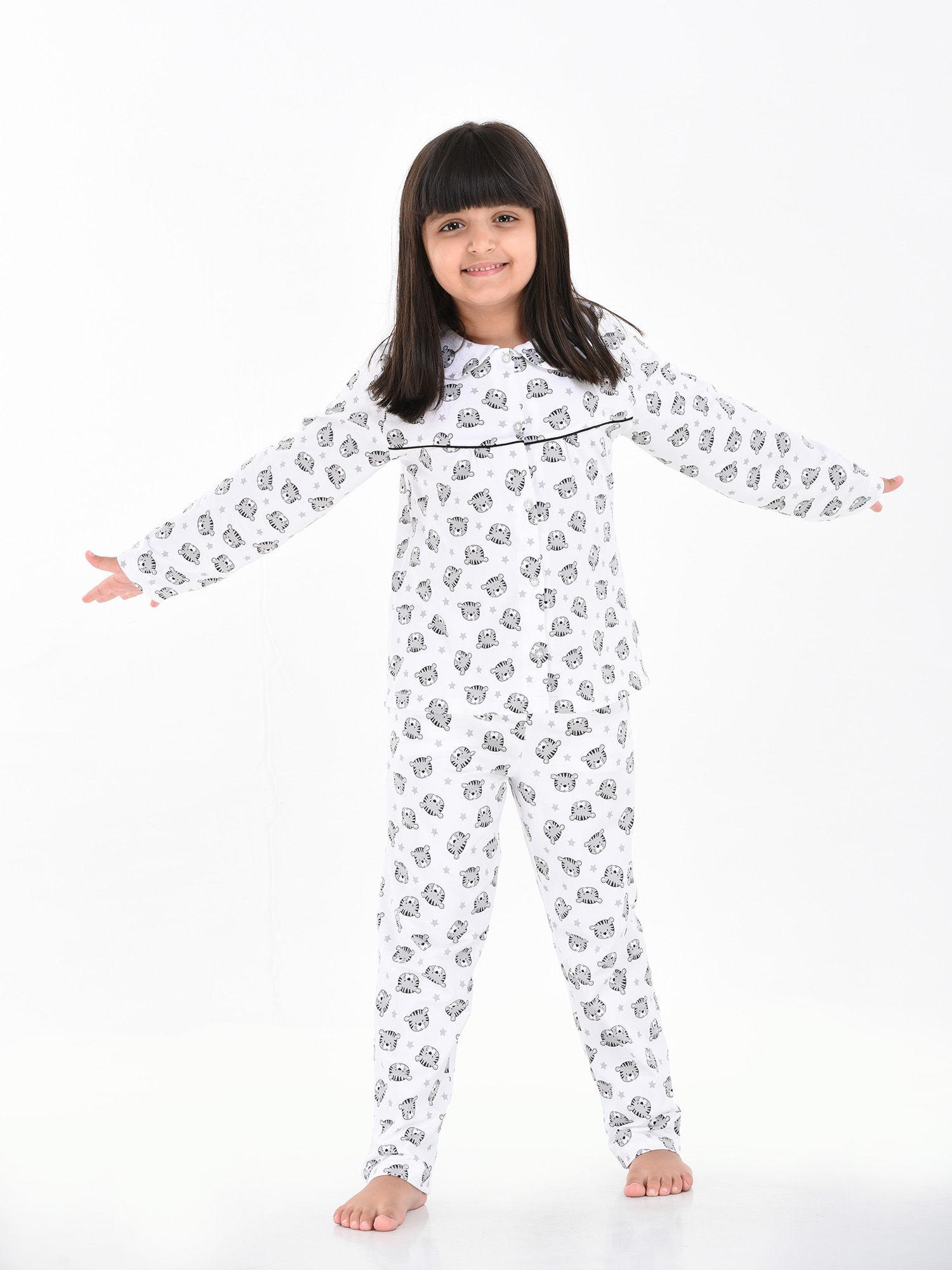 tiger face white & grey printed top with pyjama (set of 2)