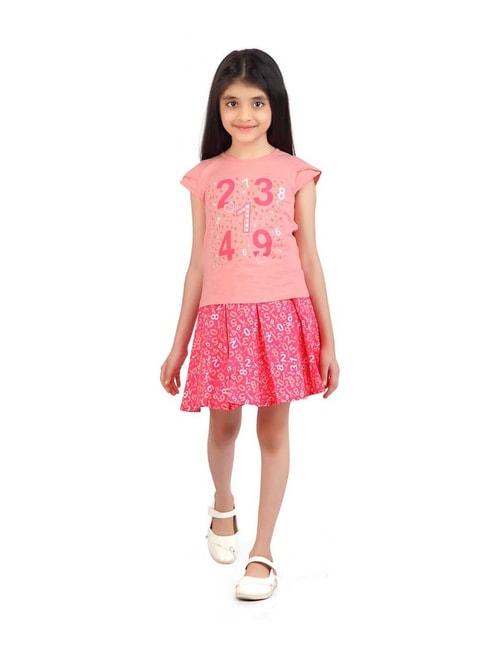 tiny girl kids peach cotton printed clothing sets