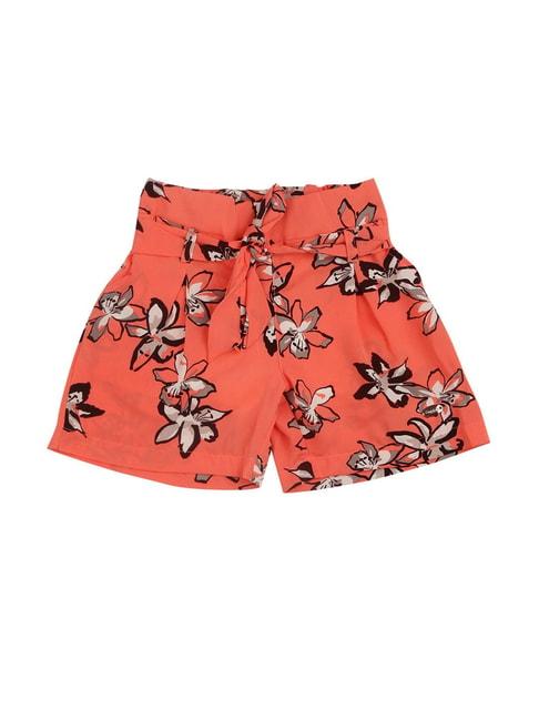 tiny-girl-kids-peach-floral-print-shorts