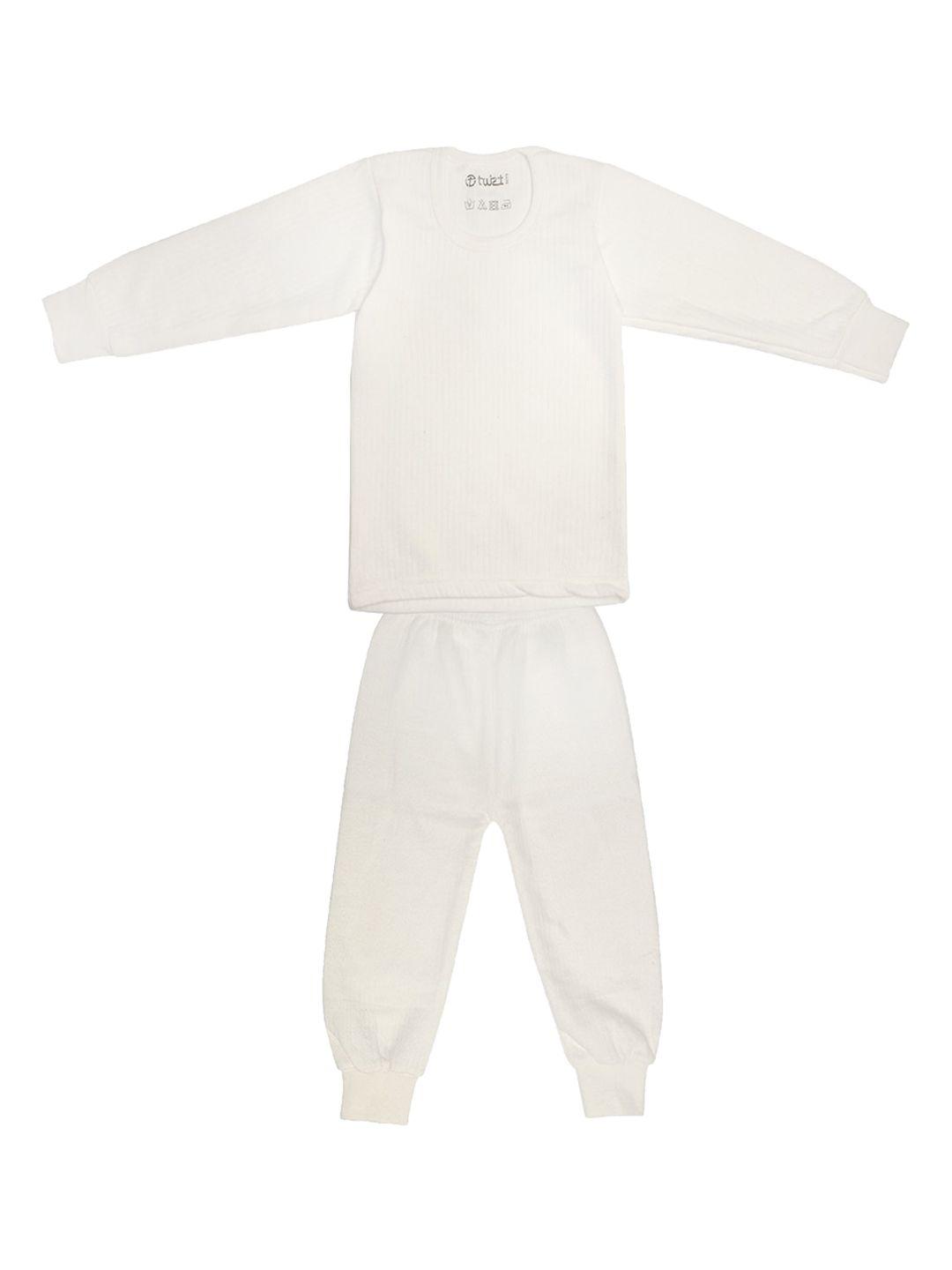 tiny hug boys off white solid cotton anti-bacterial thermal set