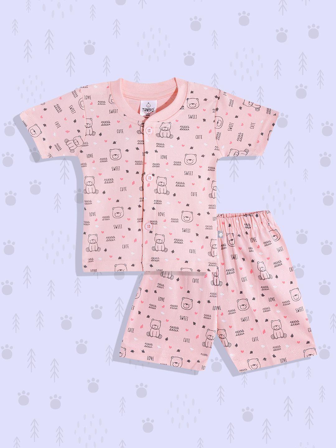 tinyo unisex kids pink & black pure cotton bear & typography print t-shirt with shorts