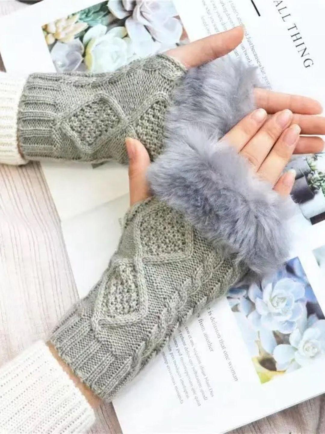 tipy tipy tap girls self design fur gloves