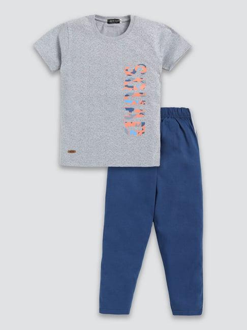 todd n teen kids grey & royal blue printed t-shirt with trackpants