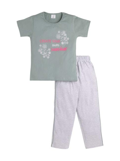 todd-n-teen-kids-mint-green-cotton-printed-t-shirt-&-pyjamas