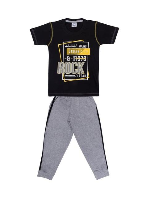 todd n teen kids printed black & grey t-shirt with joggers