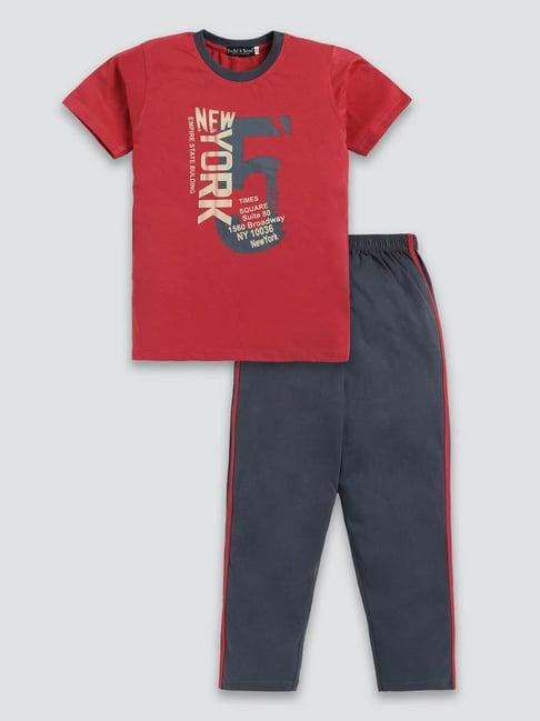 todd n teen kids red & navy printed t-shirt with trackpants