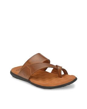 toe-ring sandals with textured strap