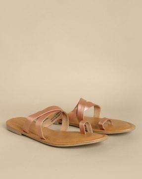 toe-ring flat sandals