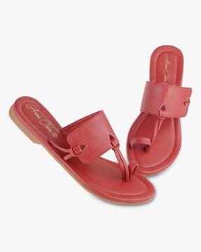 toe-ring flat sandals