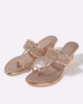 toe-ring knitted wedges