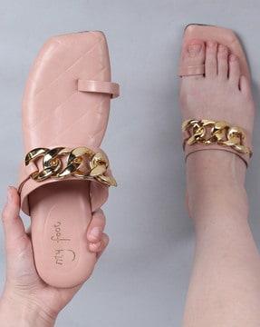toe-ring sandals with chain accent