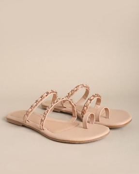 toe-ring sandals with metal accent