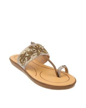 toe-ring sandals