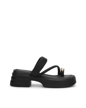 toe-ring slip-on flat sandals