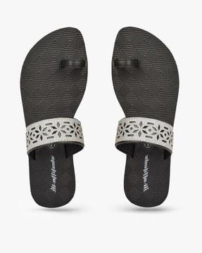 toe-ring slip-on sandals