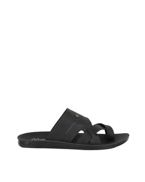 toe-ring slip-on sandals