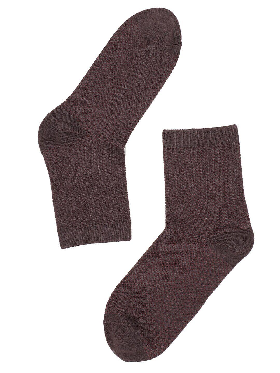 toffcraft men burgundy-colored solid calf-length socks