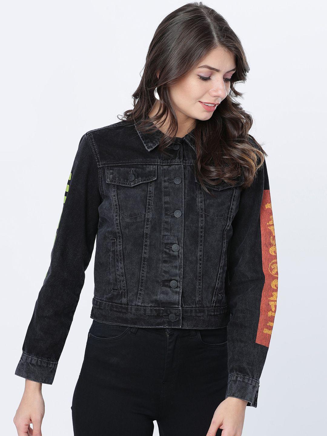 tokyo talkies women black printed crop denim jacket