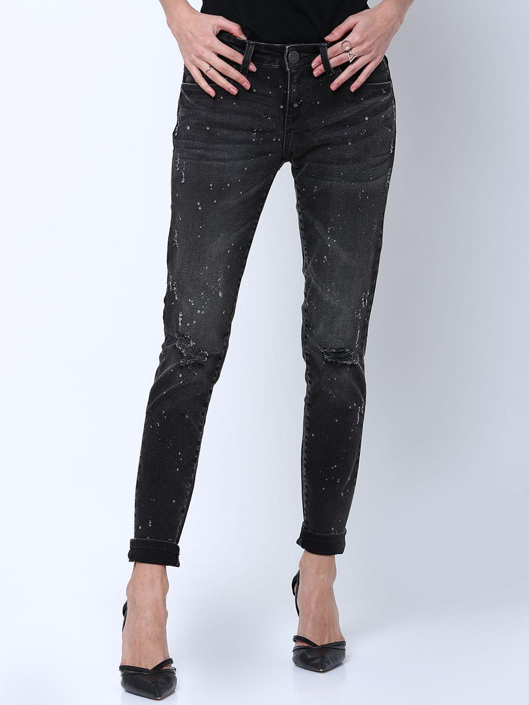 tokyo-talkies-women-charcoal-super-skinny-fit-mid-rise-low-distress-stretchable-jeans