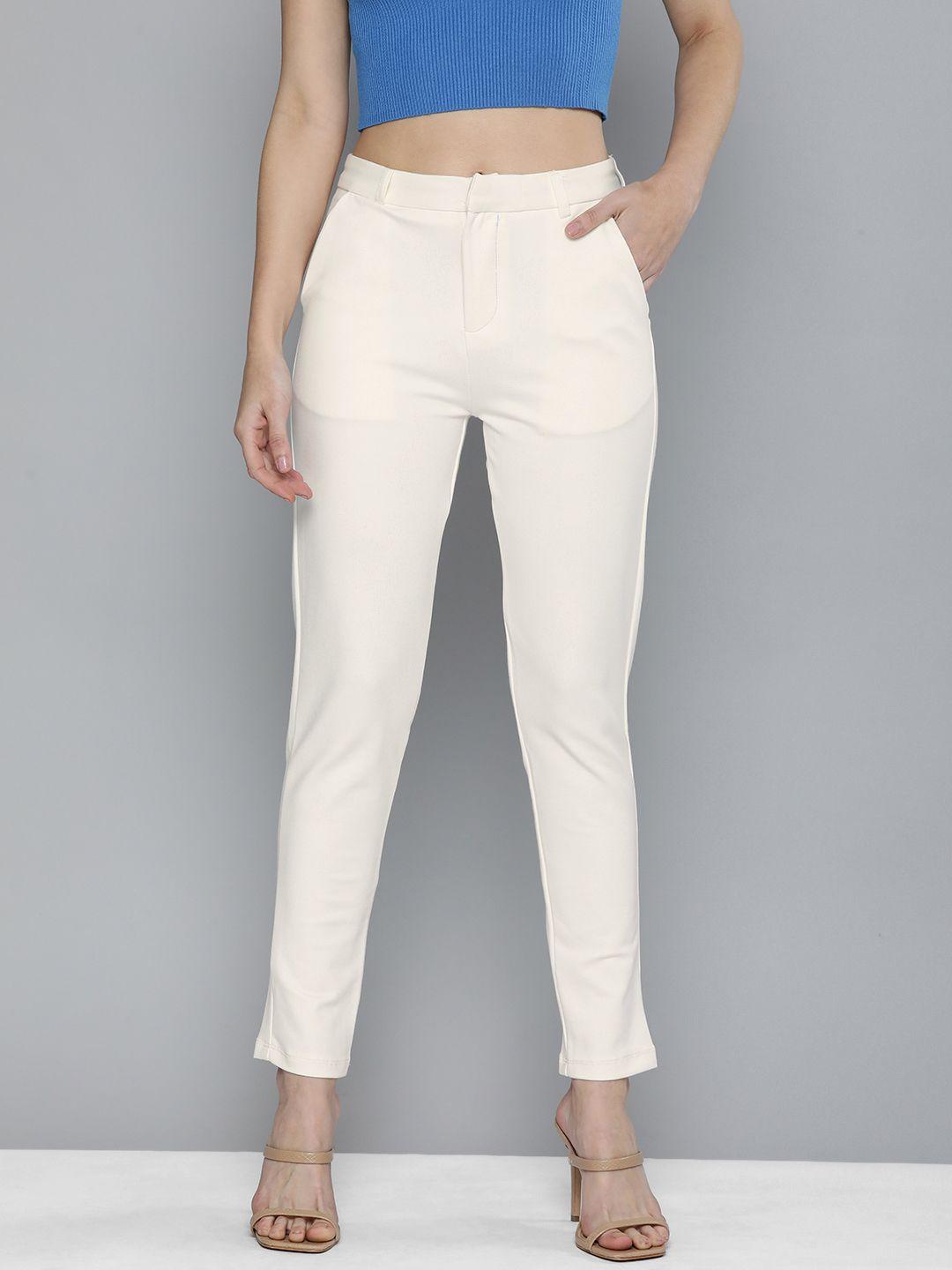 tokyo talkies women off white solid slim fit trousers
