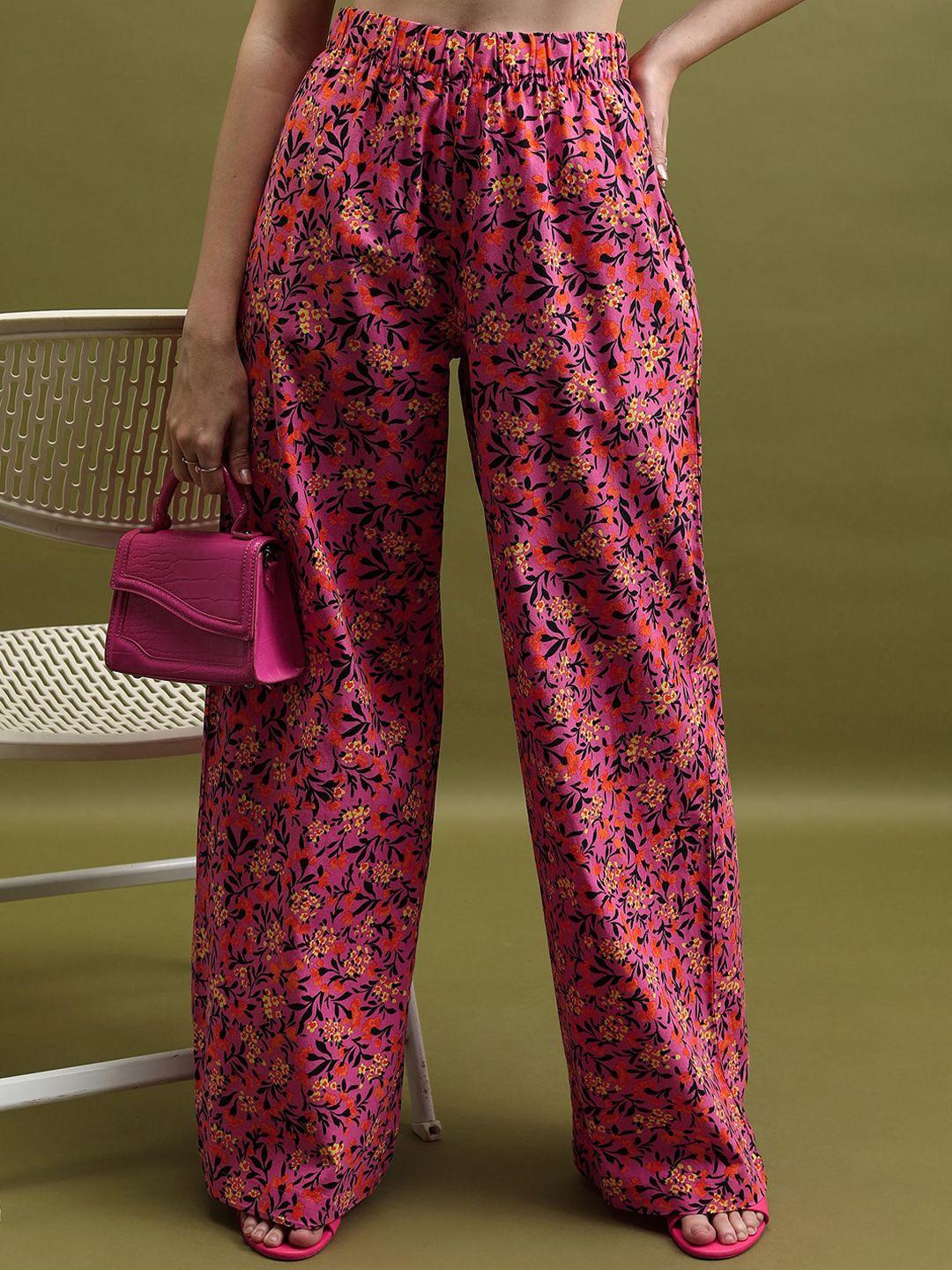 tokyo talkies pink & black women floral printed cotton parallel trousers