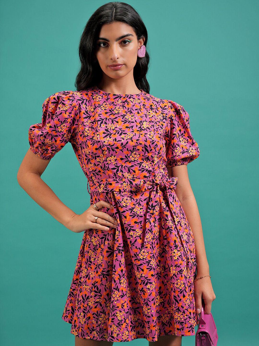 tokyo talkies purple floral printed puff sleeve belted cotton a-line dress